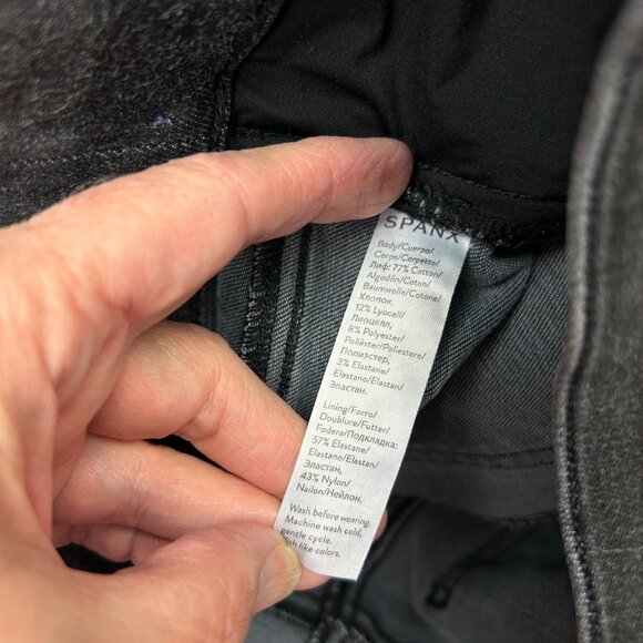 Spanx Pull On Skinny Jeans Women's Size Large Vintage Black Distressed Denim - Picture 6 of 13